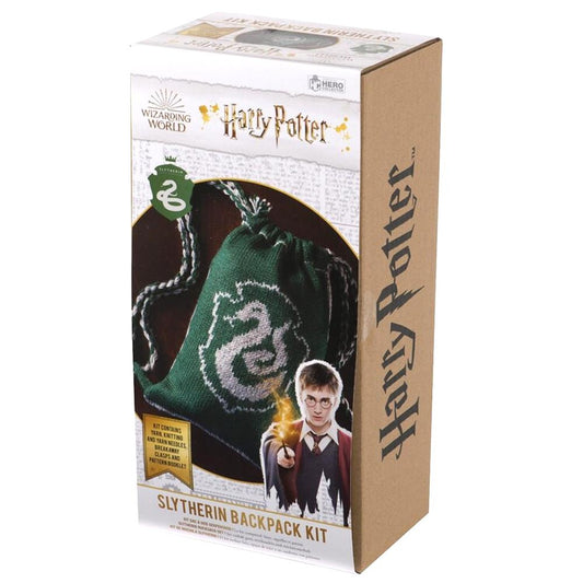 Harry Potter Wizarding World Collection - 26cm x 35cm Slytherin Reversible Backpack Knit Kit