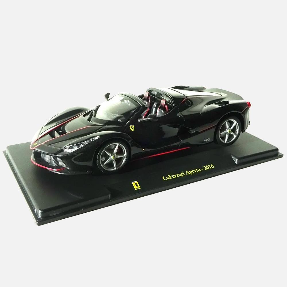 Supercars Collection 703 - Special Edition 1:24 scale 70th Anniversary LaFerrari Aperta - 2016